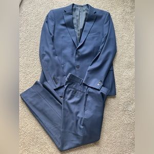 Calvin Klein Suit, 46R, Like New